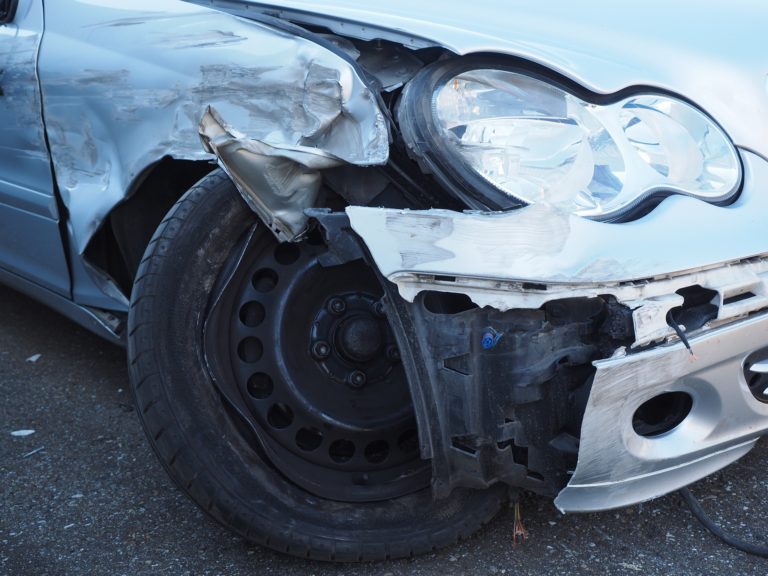 Qué hacer tras un accidente con un conductor sin seguro o con seguro insuficiente