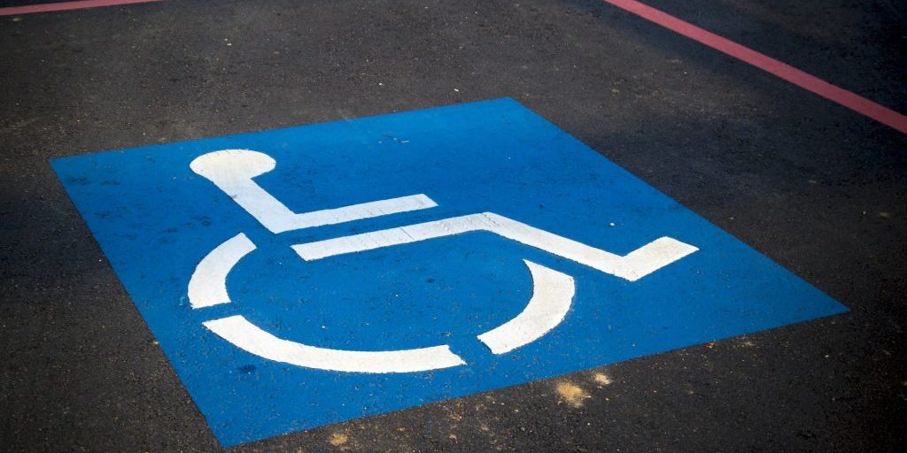 Appeals court allows woman’s slip and fall lawsuit over handicap sign to proceed