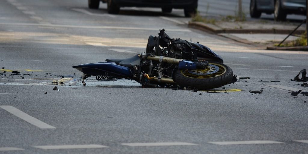 Muere un motorista adolescente en un accidente con un todoterreno en Wheaton